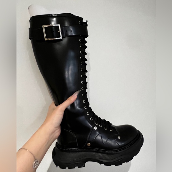 Boots - Picture 2 of 3